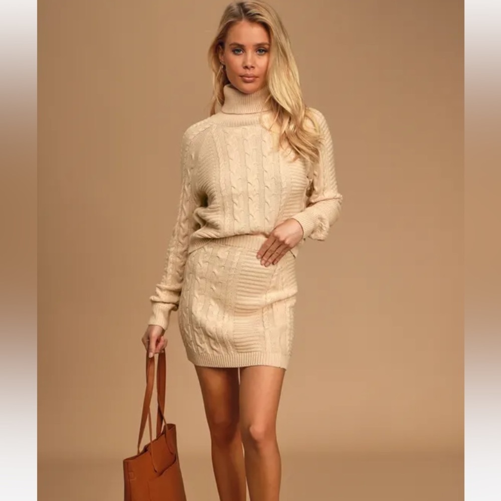 NEW with tags - 2 Piece Sweater Set XS